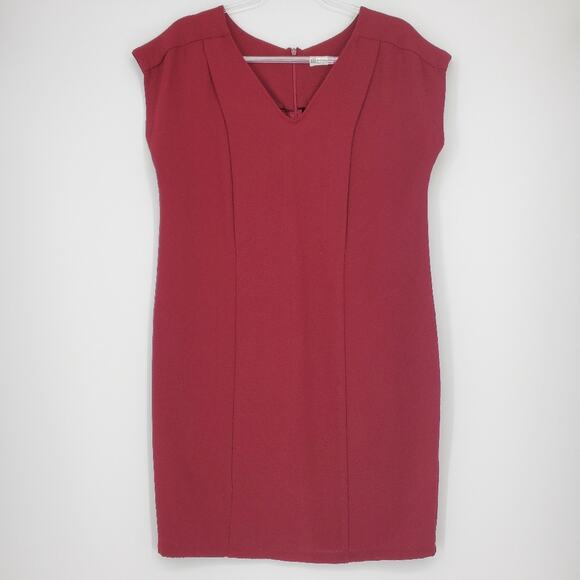 Kut from the Kloth Stretch Crepe Shift Dress - Picture 2 of 12